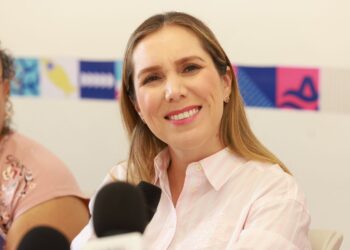 Gestiona Atenea Gómez nuevas rutas de transporte en la Zona Continental de Isla Mujeres