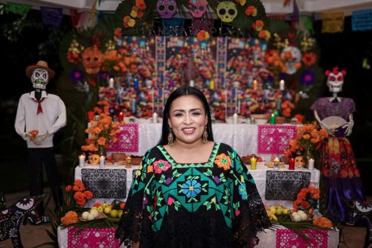 Recuerda Leona Vicario a sus muertos en nostálgica noche de "Janal Pixán"