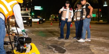 Estefanía Mercado inicia mega operativo de bacheo para atender tres años de rezago en Playa del Carmen