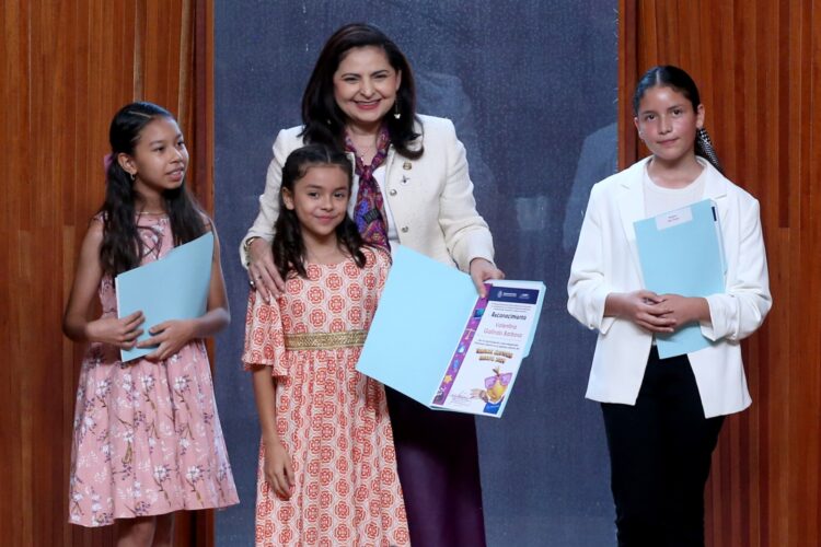 Gana Valentina Galindo Barbosa el concurso del Tribunal Electoral Infantil 2024