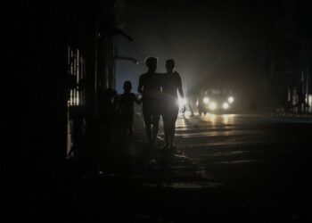 México ofrece apoyo técnico a Cuba ante "emergencia energética"