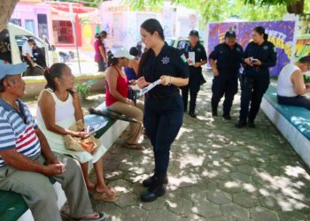 Inicia campaña de prevención de adicciones en Puerto Morelos