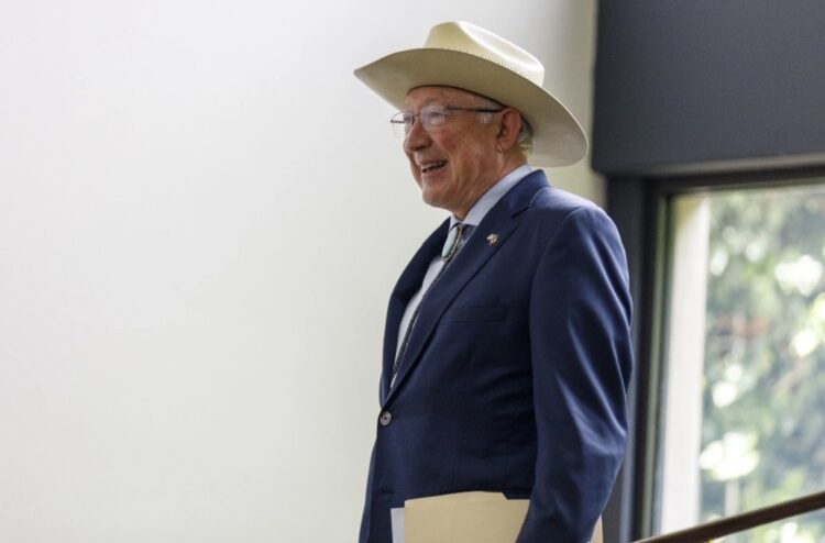 Habrá colaboración con respeto a las soberanías, señala Ken Salazar