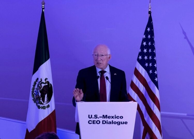 Diálogo entre Claudia Sheinbaum y empresarios de EE.UU. genera confianza, asegura Ken Salazar