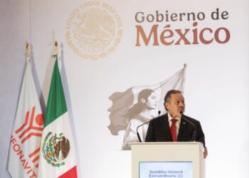 Trabajadores y empresarios rechazan que Infonavit tenga constructora