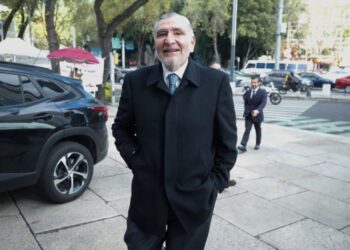 Reformas constitucionales no pueden ser objeto de amparo, señala Morena