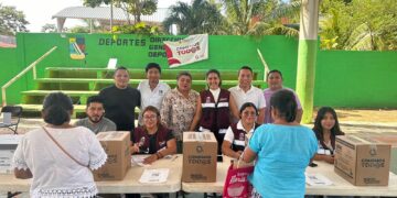 Benefician a familiares de Puerto Morelos con programa alimentario