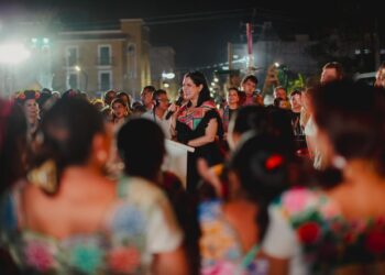 Se desborda Playa del Carmen con el “Janal Pixan”