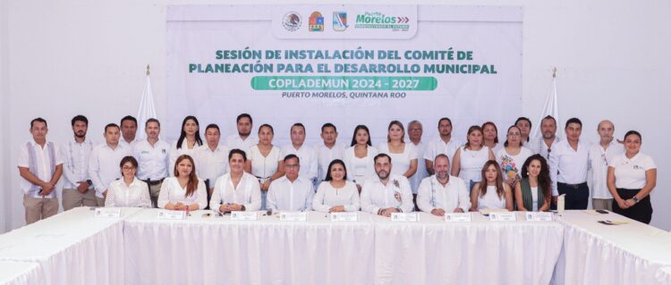 Blanca Merari toma protesta al Comité de Planeación Municipal de Puerto Morelos 2024-2027