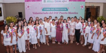 Rinde protesta el voluntariado del Sistema DIF de Puerto Morelos
