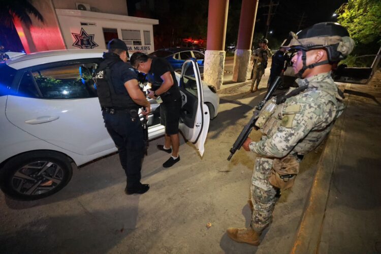 Redobla Gobierno Municipal la seguridad en Costa Mujeres