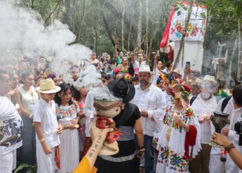 Cierran actividades de Janal Pixan en Cenote Zapote