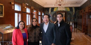 Mara Lezama revisa con Mario Delgado proyectos de infraestructura y mejora del personal educativo en Quintana Roo