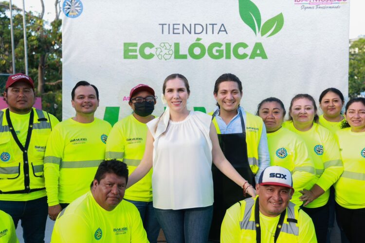 Fomenta Gobierno Municipal cultura del reciclaje a través de la Tiendita Ecológica