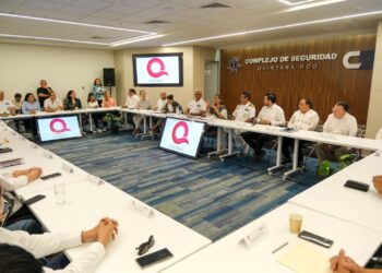 Mara Lezama clausura temporada de arribo de sargazo 2024