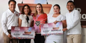 Isla Mujeres celebra con éxito el Tercer Concurso Municipal Juvenil de Debate Político