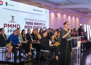 Mara Lezama reconoce a deportistas Premio Municipal del Deporte 2024 de Benito Juárez