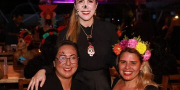 Realiza DIF Isla Mujeres Noche de Catrinas en beneficio de cirugías de cataratas
