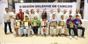 Reconoce Atenea Gómez a deportistas sobresalientes con Premio al Mérito Deportivo “Prof. Hugo Ravell Magaña”