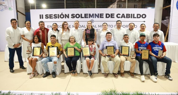 Reconoce Atenea Gómez a deportistas sobresalientes con Premio al Mérito Deportivo “Prof. Hugo Ravell Magaña”