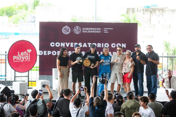 Con presencia de "Lazy Boy", Estefanía Mercado reafirma compromiso con deportistas de Playa del Carmen