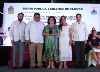 Celebra Renán Sánchez el 175 aniversario de la fundación de Cozumel