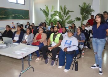 Actualizan a servidores públicos de Puerto Morelos sobre la reglamentación en Bienestar Animal