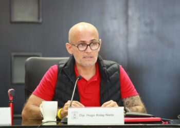 Presenta Hugo Alday iniciativa de reforma para fortalecer planeación y transparencia municipal en Quintana Roo