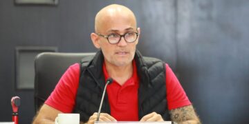 Presenta Hugo Alday iniciativa de reforma para fortalecer planeación y transparencia municipal en Quintana Roo