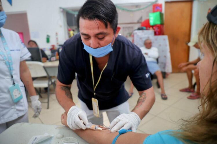 Promueve gobierno de Isla Mujeres la detección oportuna de la diabetes