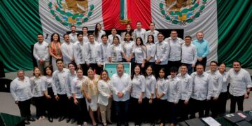 Juventudes quintanarroenses alzan su voz en el Congreso