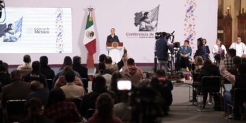 Recupera la Constitución su sentido social con reformas: Claudia Sheinbaum