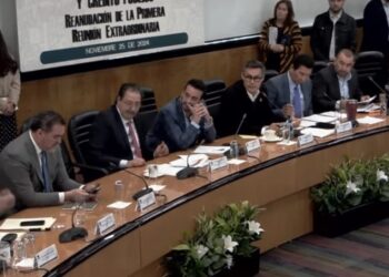 Aprueban en Comisiones de Hacienda ingresos por 9 billones 302 mil millones para 2025