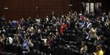 Consuman en la Cámara de Diputados extinción de órganos autónomos
