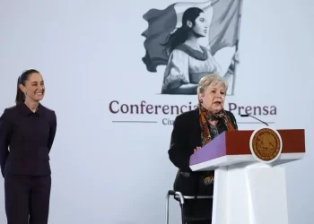 Gobierno federal presenta plan para recuperar agua como bien de la nación