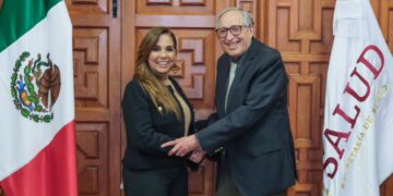 Atienden Mara Lezama y el Secretario de Salud David Kershenobich necesidades de quintanarroenses