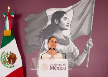 Claudia Sheinbaum llama a legislar en febrero prohibición de maíz transgénico