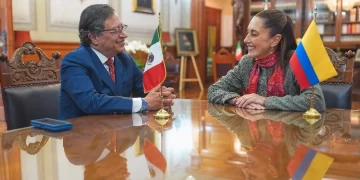 Abordé con Gustavo Petro temas de educación y reunión de la Celac: Claudia Sheinbaum