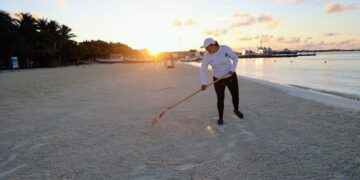 Refuerza Atenea Gómez acciones de limpieza para brindar playas seguras, limpias y ordenadas en Isla Mujeres