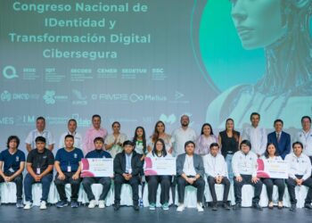 Mara Lezama destaca crecimiento del 300% de Policía Cibernética de Quintana Roo