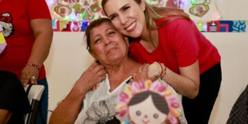 Transforma Atenea Gómez calidad de vida de abuelitos de Zona Continental a través de la Casa del Adulto Mayor