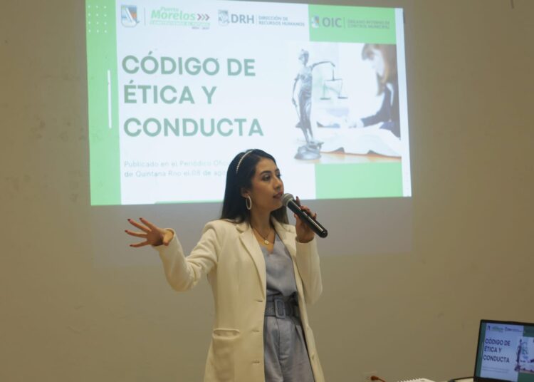 Reciben trabajadores capacitación sobre código de ética y de conducta
