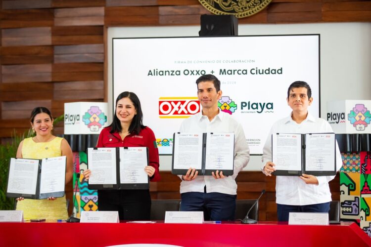 Suman Gobierno de Playa del Carmen y tiendas Oxxo esfuerzos para promocionar la marca Ciudad Playa del Carmen
