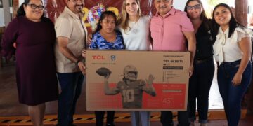 Celebra Atenea Gómez la Posada Navideña con las y los periodistas