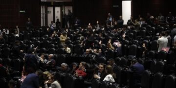 Avalan en la Cámara de Diputados reforma que regula trabajo de repartidores por aplicación