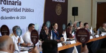 Claudia Sheinbaum llama a gobernadores a asumir personalmente la responsabilidad de la seguridad
