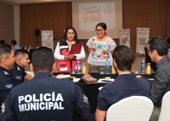 Fortalece gobierno de Isla Mujeres diálogo con sector hotelero para construir el PMD 2024-2027