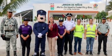 Encabeza Atenea Gómez el Operativo Regreso a Clases en Isla Mujeres