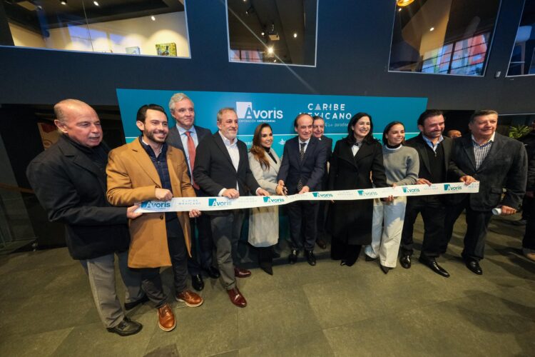 Promociona Quintana Roo sus 12 destinos turísticos en FITUR 2025 con la agencia líder en viajes B Travel