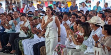 Ana Paty Peralta resalta crecimiento de Puerto Morelos en 9no aniversario de creación